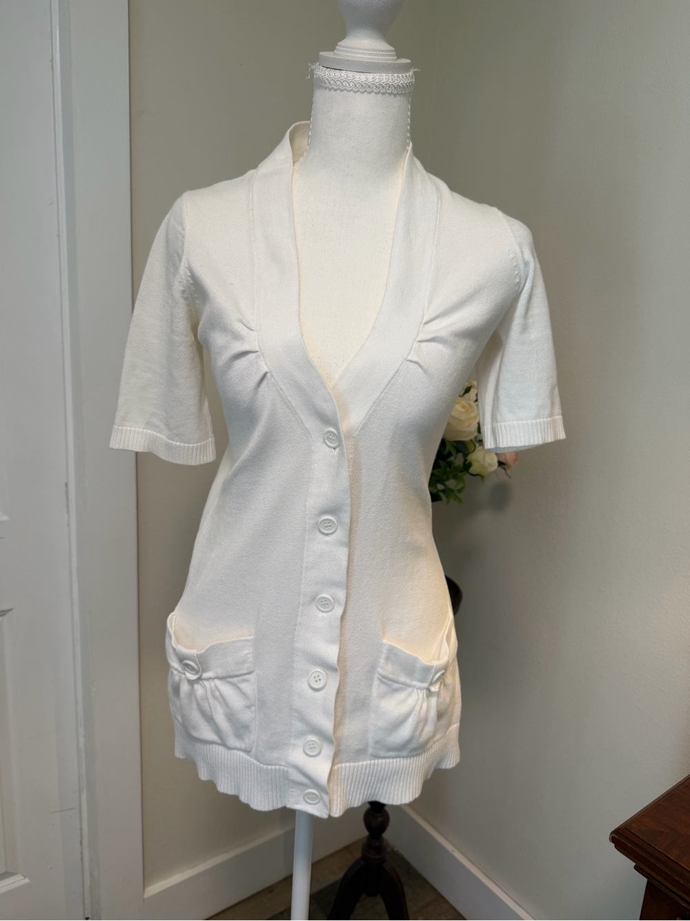 Tabitha Anthropology White Button-Front Short-Sleeve Cardigan Boutique